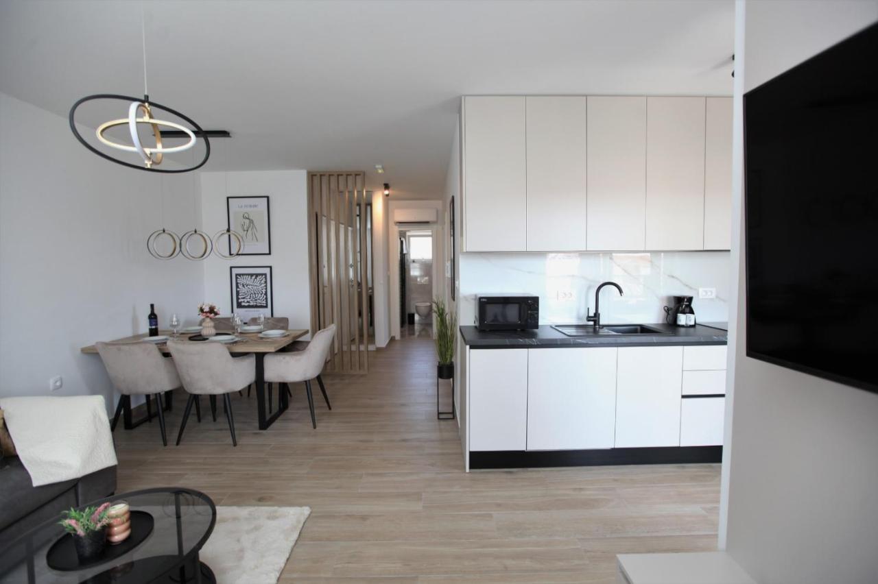 Apartment Sweet Dreams Trogir Exterior photo
